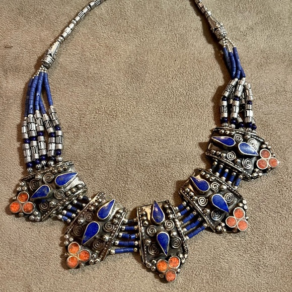 Tibetan choker with turquoise, lapis lazuli, coral, and more on choice. - Picture 11 of 14